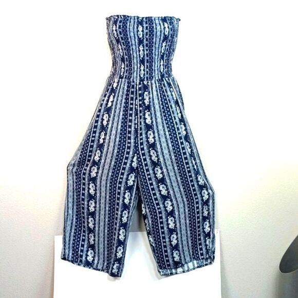 Women's Navy Blue and White Boho Floral  Striped Sleeveless Jumpsuit Sz L - Picture 2 of 9
